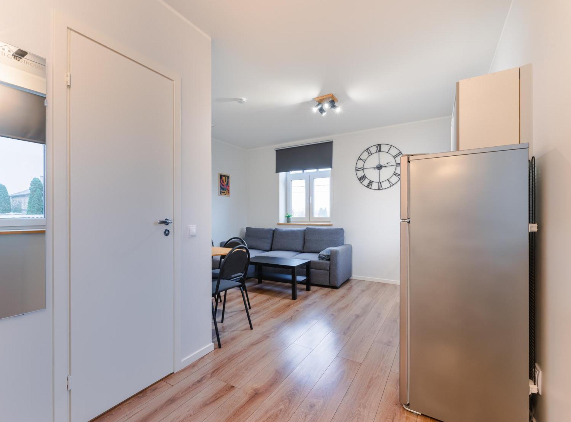 Posti Guesthouse Rakvere Zewnętrze zdjęcie